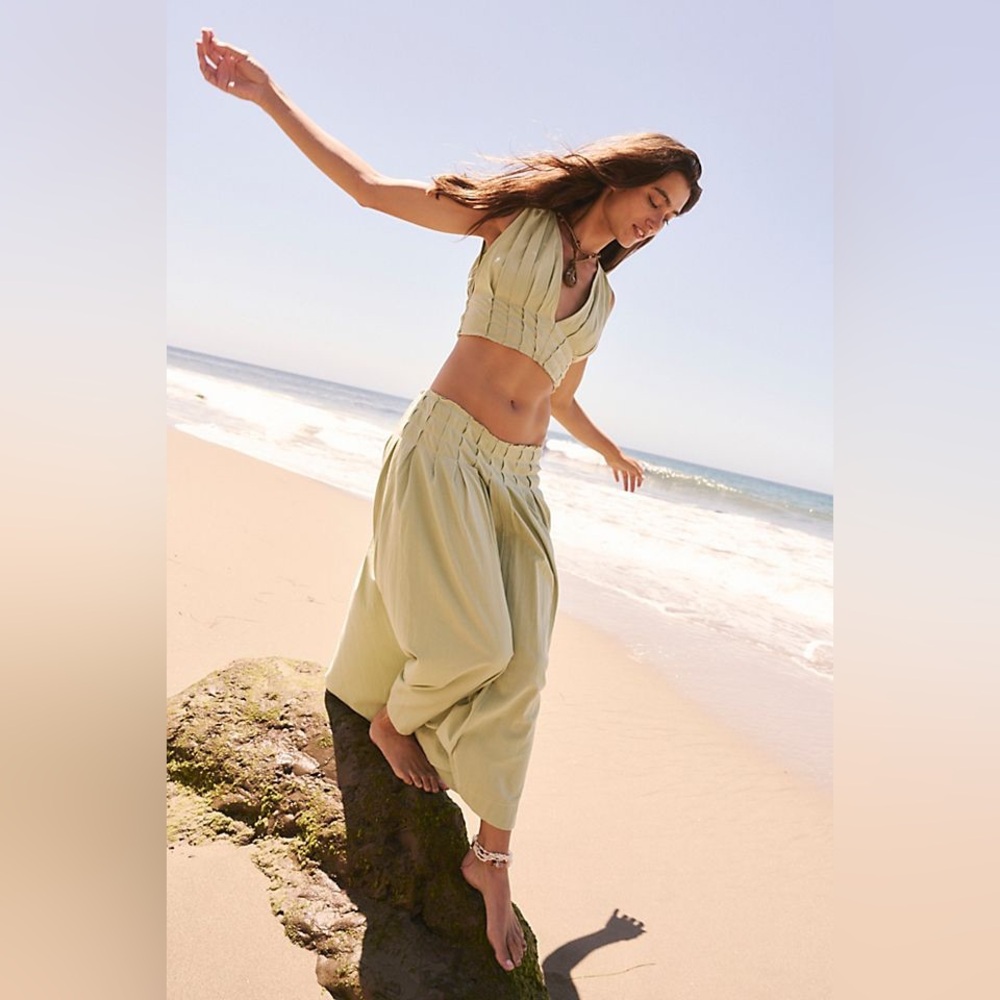 Free People Heart Eyes Skirt Set – Soft Green, Size XS (NWOT)